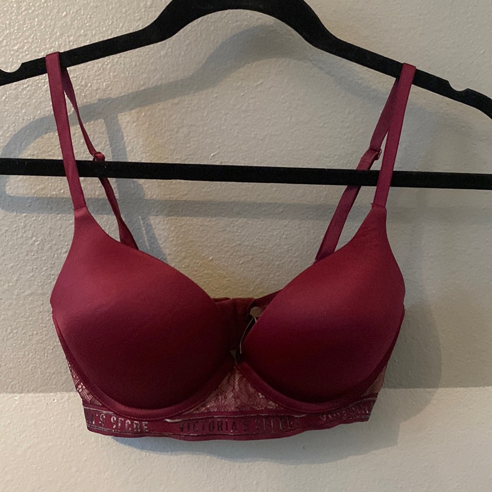 VS Bombshell 32C bra      #222